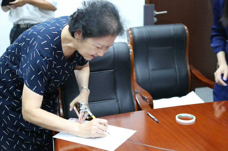 水灾无情，人间有爱| 色情视频
集团为洪灾地区捐款献爱心