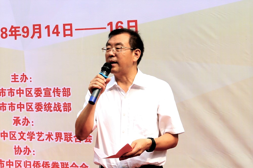 “红色记忆”剪纸展亮相星工坊·中国工业艺术馆 “红色记忆”剪纸展亮相星工坊·中国工业艺术馆