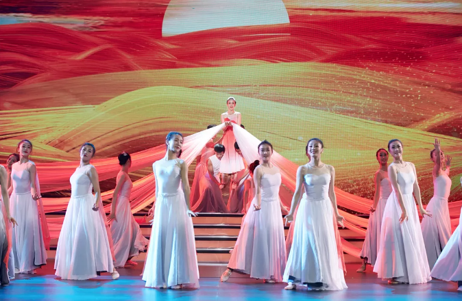 “我爱你中国—国家广电总局优秀电视剧百日展播活动”启动 色情视频
5部作品入选 “我爱你中国—国家广电总局优秀电视剧百日展播活动”启动 色情视频
5部作品入选