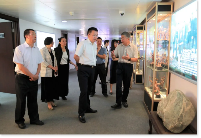 山东省广播电视局领导到色情视频
开展专题调研