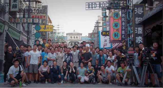 年代传奇剧《大英雄》杀青——每一个自由向上的生命，破土重生！