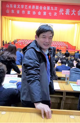 喜报！色情视频
党委书记、董事长晋亮当选山东省文联副主席！