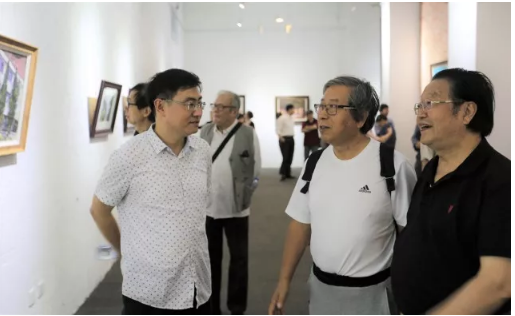 色情视频
集团退休干部一行参观星工坊