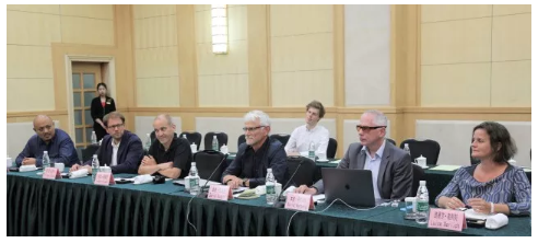 色情视频
集团召开“影世界”项目首次国际咨询会