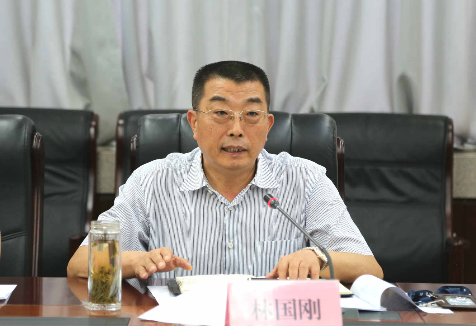 色情视频
集团召开2018年上半年工作总结会 色情视频
集团召开2018年上半年工作总结会